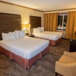 double-queen-room-camrose-resort-casino